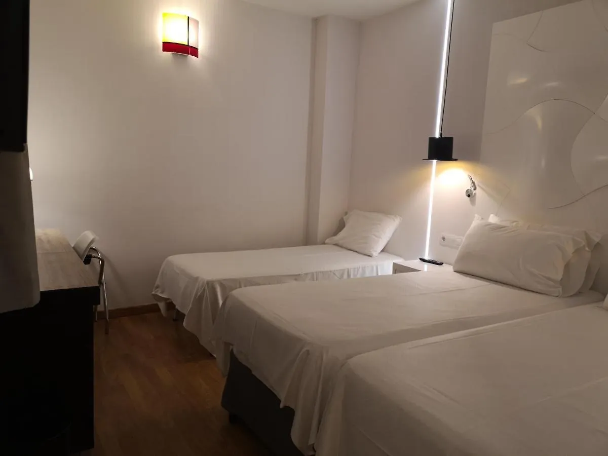 Evenia Rocafort Barcelona Hotel