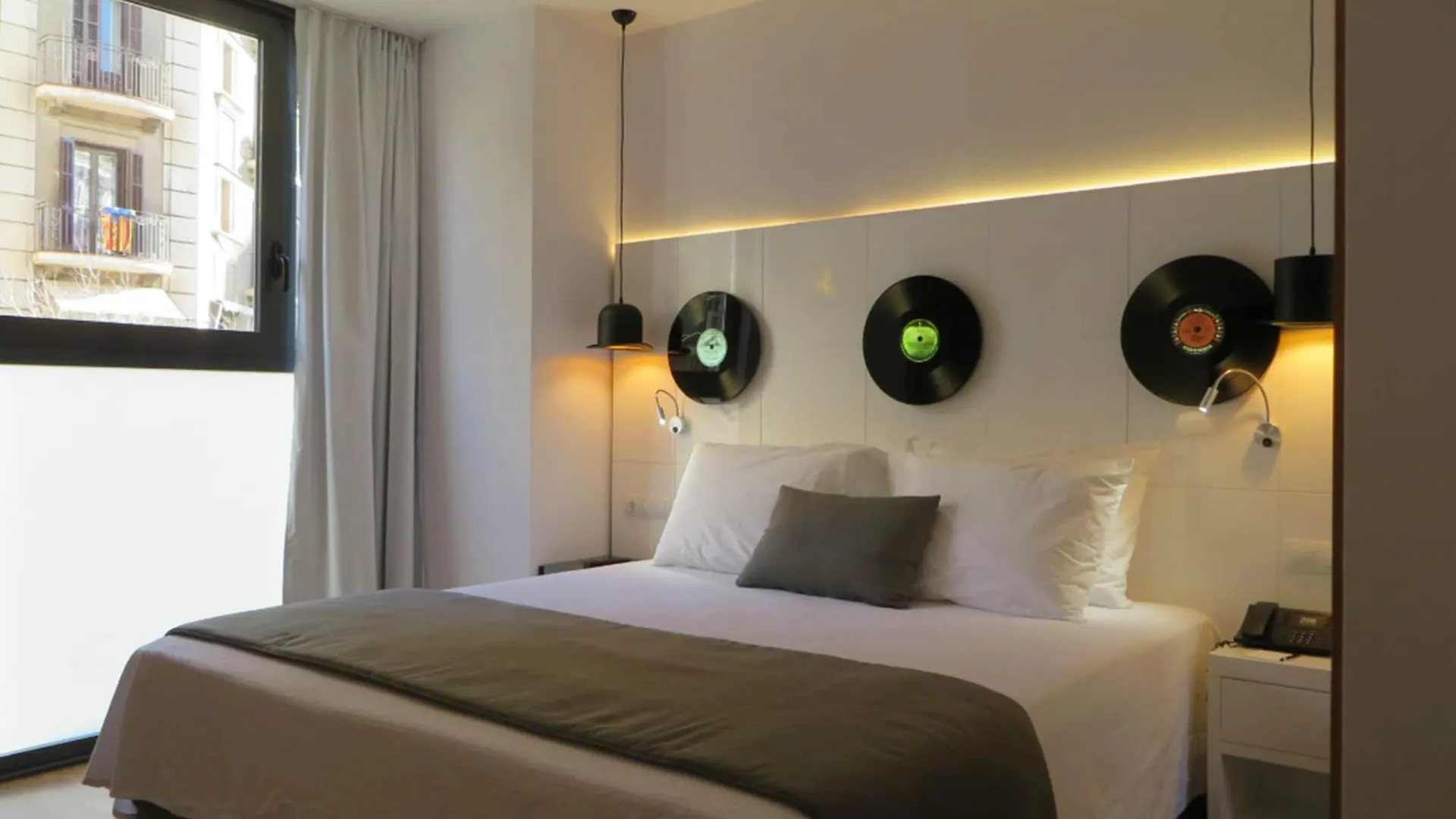 Evenia Rocafort Barcelona Spain