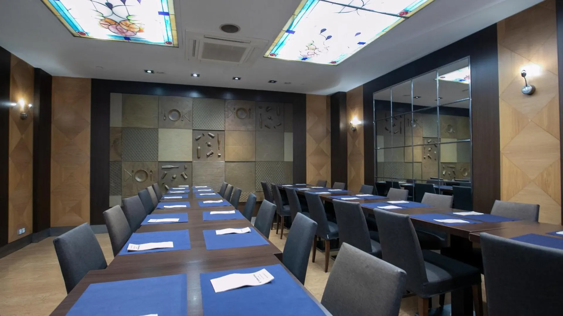 Hotel Evenia Rocafort Barcelona