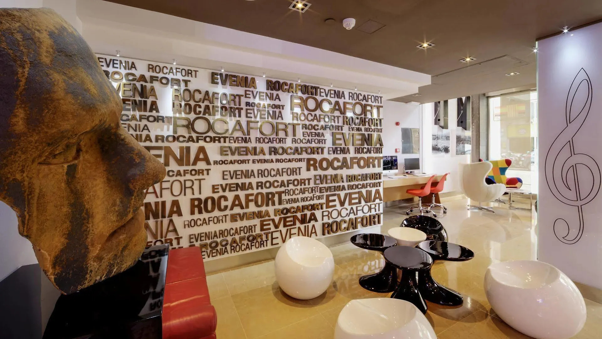 Evenia Rocafort Barcelona Hotel