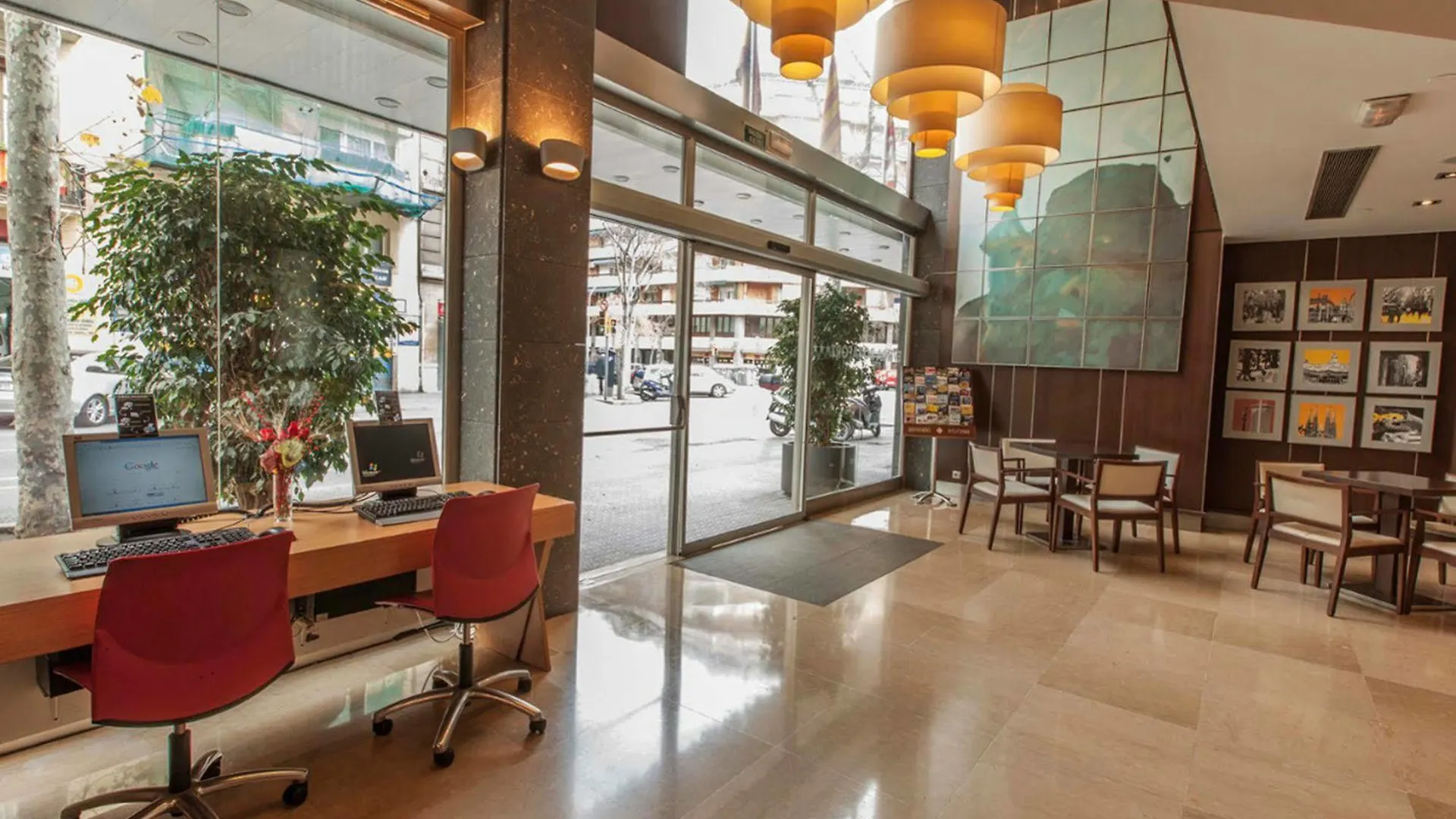 Evenia Rocafort Barcelona