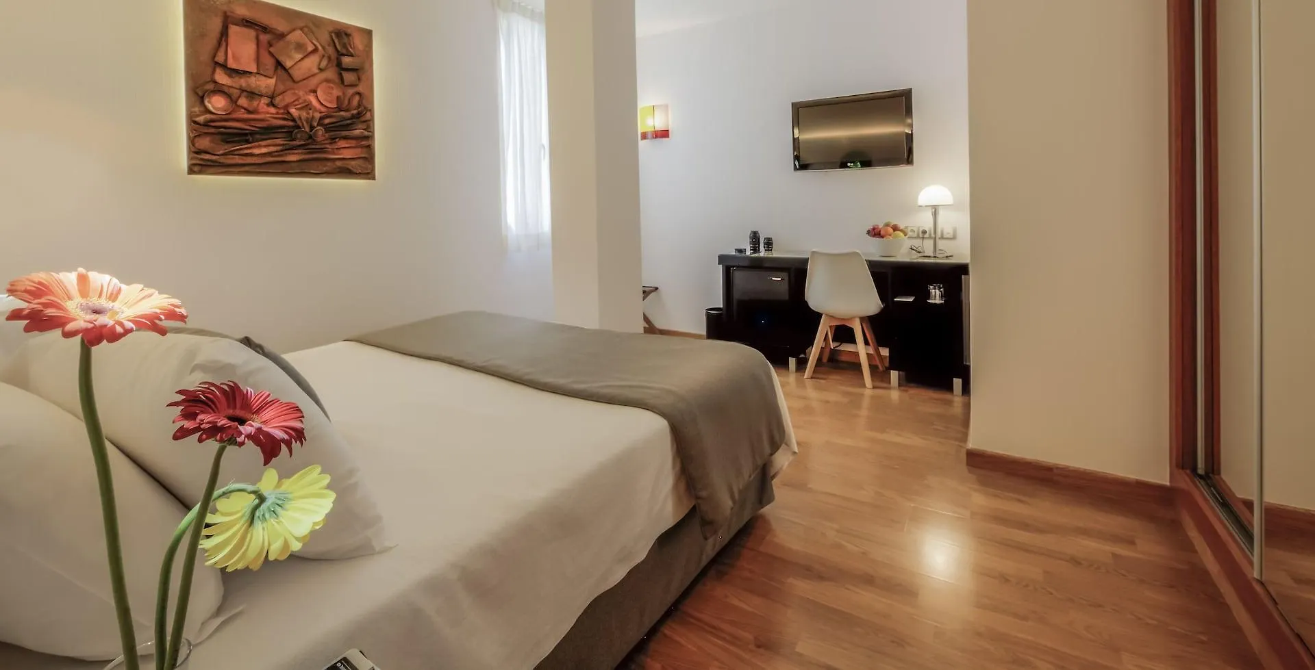 Hotel Evenia Rocafort Barcelona